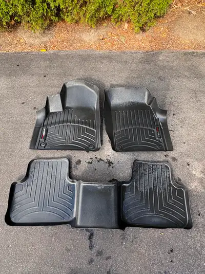 1st and 2nd row weathertech laser mats for 2025 Audi Q7. Cot was $400 plus taxes