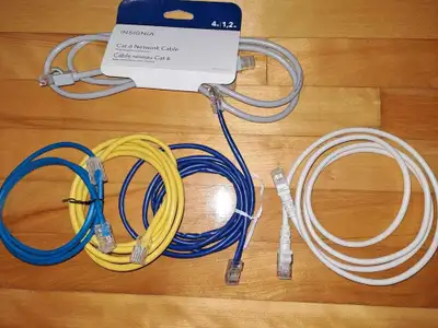 Plusieurs Cables ,Fils d'ordi / TV / Vidéo, View more