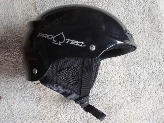 PRO TEC Snow/Ski Helmet.