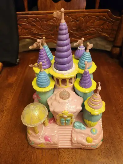 vintage original 1990s trendmaster playset with figures , View more