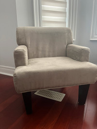 Children’s Chair- gently used