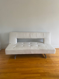 Divan-lit (futon) en cuir véritable 