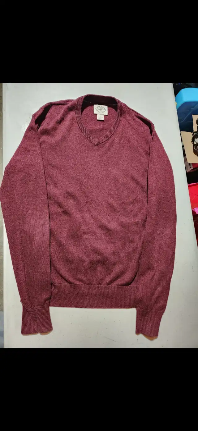 Men’s Small Sweater in Men's in Mississauga / Peel Region - Image 2