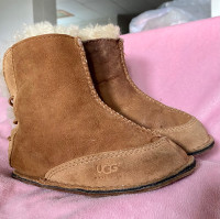 Girls uggs winter boots 