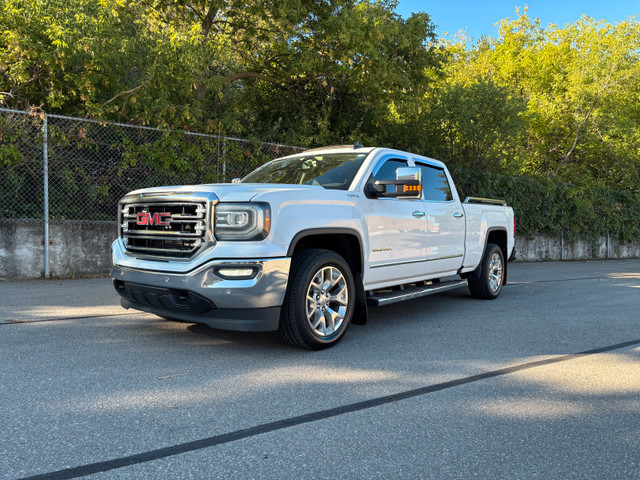 2016 GMC Sierra 1500 SLT 4X4 6.2 6.5ft Box in Cars & Trucks in City of Toronto