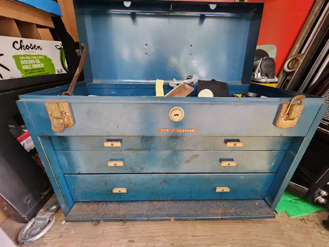 Canadian Tire 3 Drawers Machinist Top Handle Tool Chest Kennedy in Tool Storage & Benches in Windsor Region - Image 2
