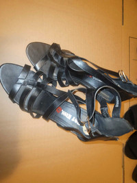 6prs Women's shoes size 10