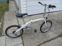 Dahon mu folding bicycle 20" in excellent condition