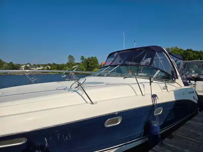 2003 Four Winns 328 Vista, 5.7L Gi (x2) Volvo Penta, (560hp), Duo prop, stainless steel. Air climati...