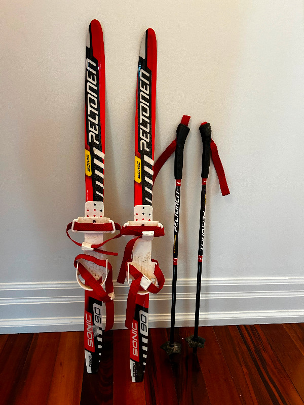 Peltonen Beginner Cross Country Ski Set in Ski in City of Toronto