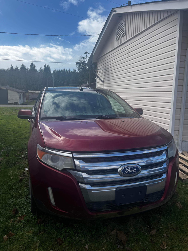 2013 ford edge need sold asap in Cars & Trucks in Parksville / Qualicum Beach