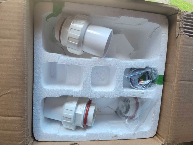 Vevor pool filter in Hot Tubs & Pools in Grand Bend - Image 3