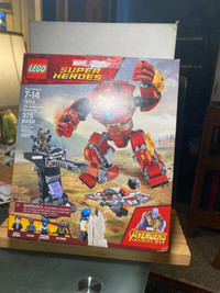 LEGO Marvel Super Heroes 2018 The Hulkbuster Smash-Up (76104) S