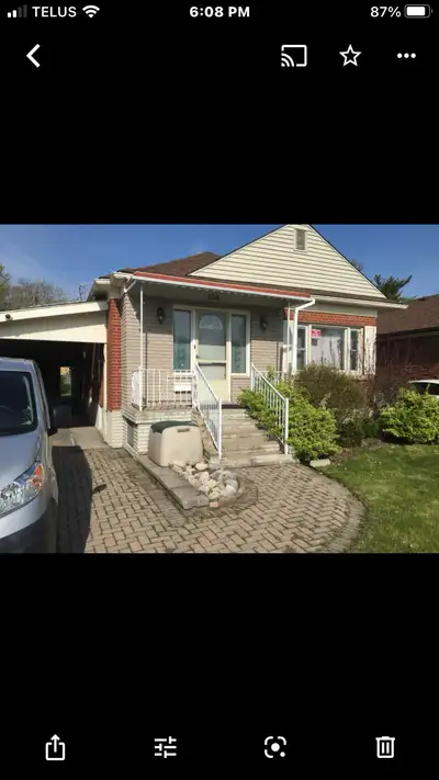 BROCK STUDENT RENTAL – BY APPOINTMENT ONLY CALL/TEXT PAT TO VIEW 416-230-1951 Located at 168 Highlan...