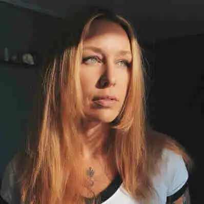 looking for work, View more