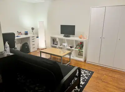 Spacious 1-Bedroom Basement Apartment - Available August 1