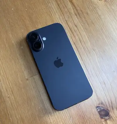 Apple iPhone 16 Black 96% Battery Health Unlocked, View more