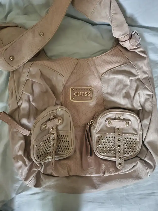 Womens Guess Purse in Women's - Bags & Wallets in London - Image 2