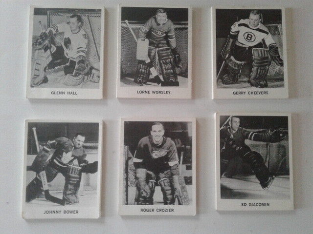 COKE 1965-66 HOCKEY CARDS COMPLETE 108 CARDS STILL ATTACHED in Arts & Collectibles in Kitchener / Waterloo