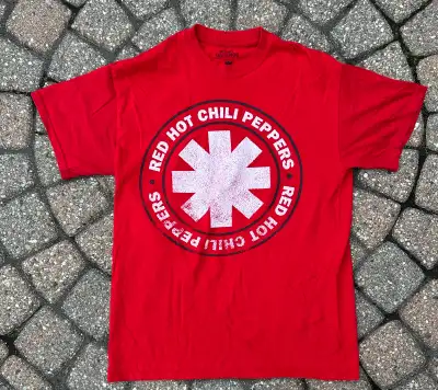 Red Hot Chili Peppers T Shirt Sz M, View more