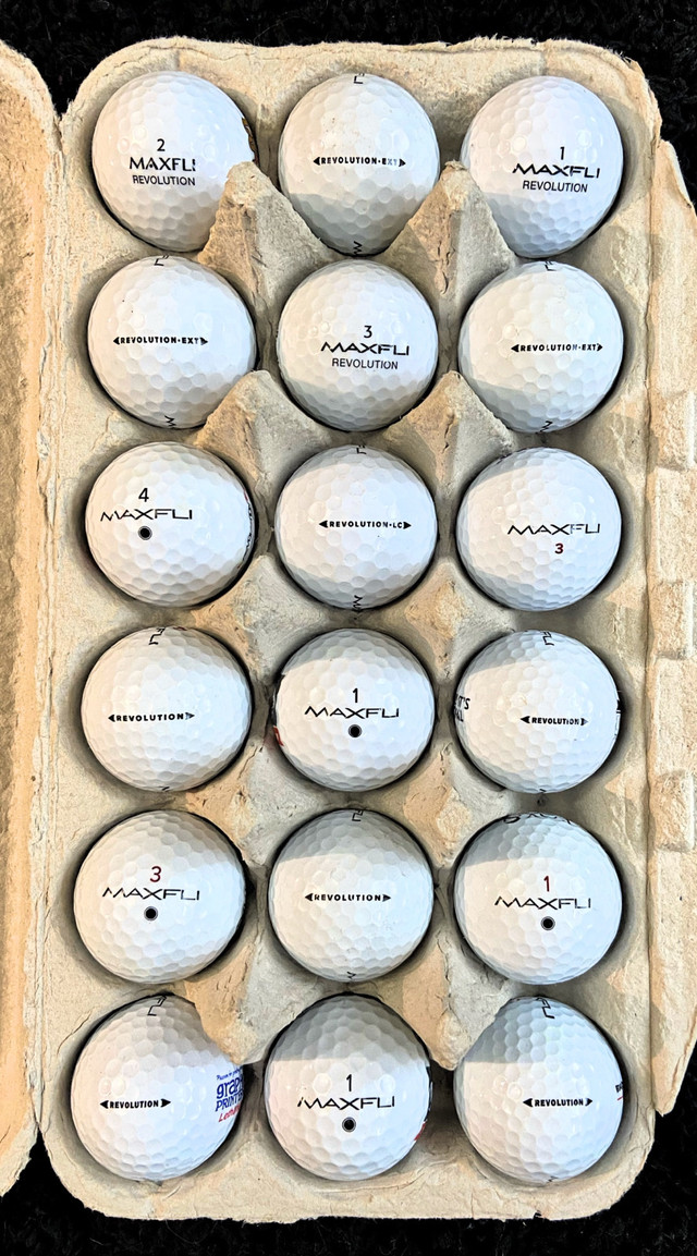 18 Maxfli Revolution Golf Balls in Golf in Calgary - Image 2