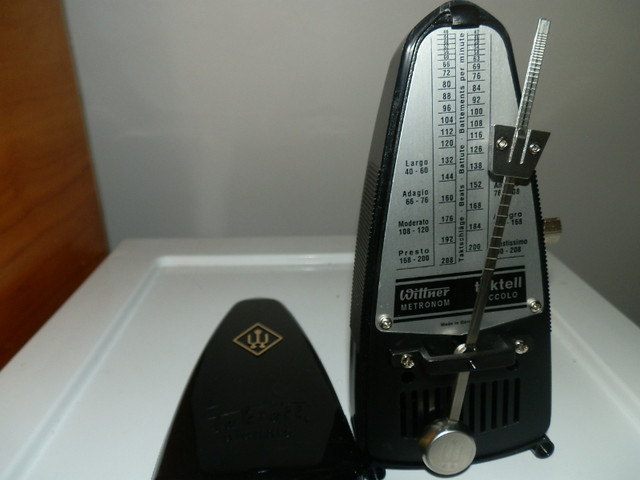 Wittner 836 Taktell Piccolo Metronome, Black in Other in Dartmouth - Image 3