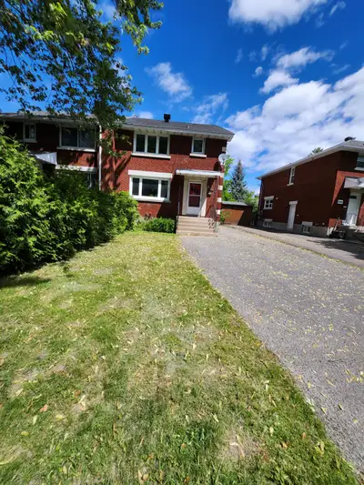 Spacious 3 Bedroom Home for Rent