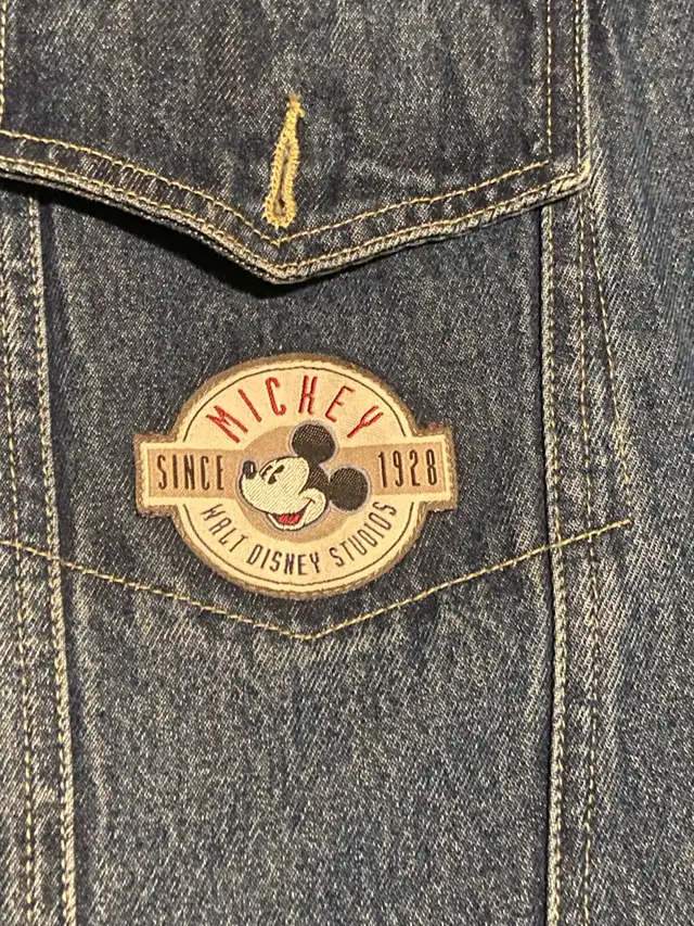 Vintage 90’s Disney Store Denim Jacket Mickey Mouse Men XXL NEW in Men's in Mississauga / Peel Region - Image 3
