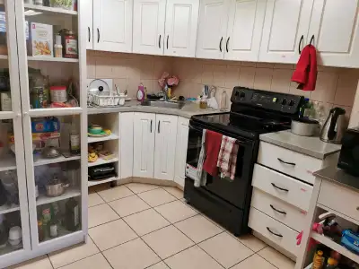 Private Room for Rent McMaster