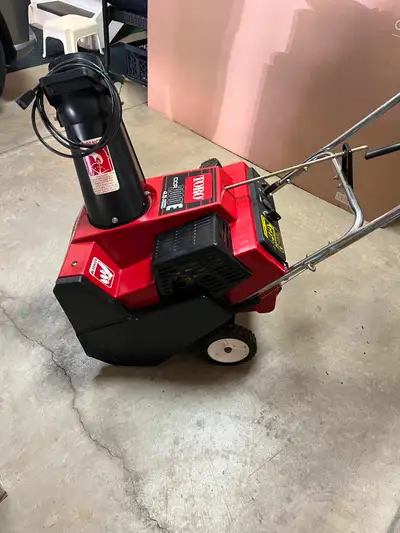 SNOWBLOWER TORO, View more