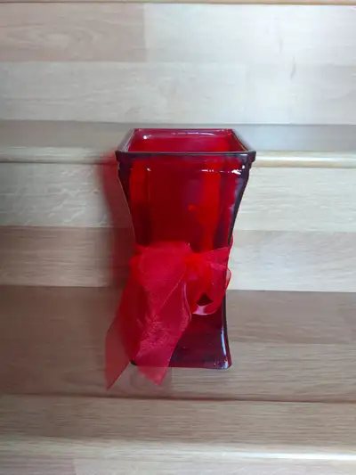 Thick Red Glass Vase with Ribbon, View more