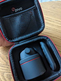 Pivo Pod Black with Remote and Travel Case