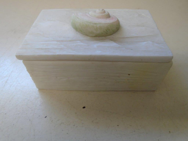 2 Trinket Boxes $7. For both - 5 x 3 Inches in Accessories in Thunder Bay - Image 2