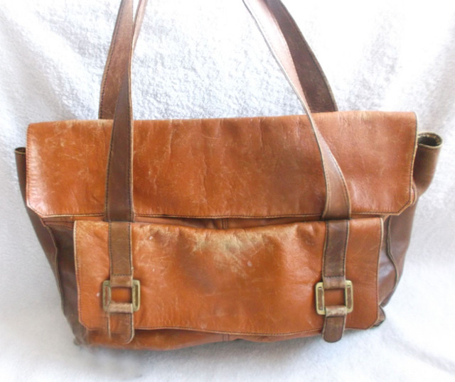 Mallette valise ANTIQUE – 100% cuir dans Art et objets de collection  à Ville de Québec