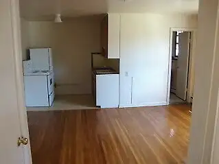 Hey U of W students and graduates! one-bedroom apt.available