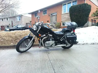 Selling my 2001 Suzuki Intruder VS800 Motorcycle because I'm moving to Alberta, & my Sedan cannot to...