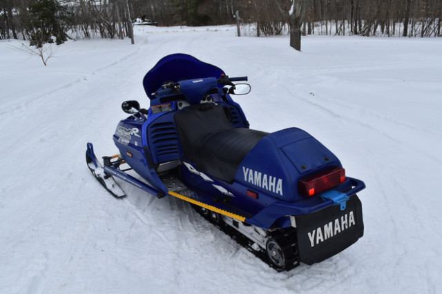 Yamaha 2000 SXR700 Triple Snowmobile in Snowmobiles in Peterborough - Image 2