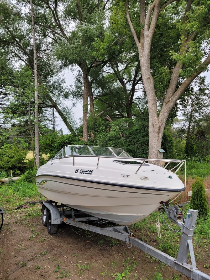 2001 Chaparral 205 SSE Powerboats & Motorboats Barrie Kijiji