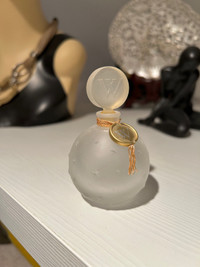 Lalique “Worth” Perfume Bottle 