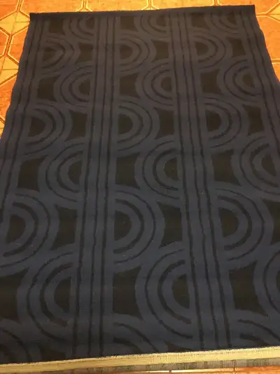 Tapis Très propre comme Neuf, View more