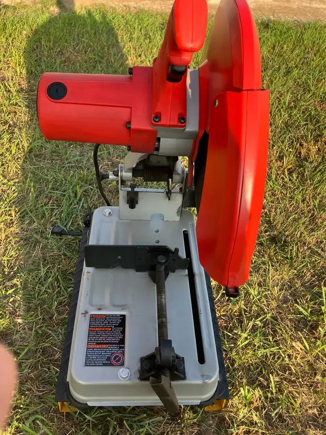 chop saw479102455912878080