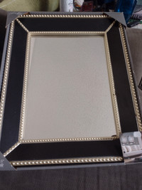 Decorative Mirror 16.5 x 20.5 was $25 now $5