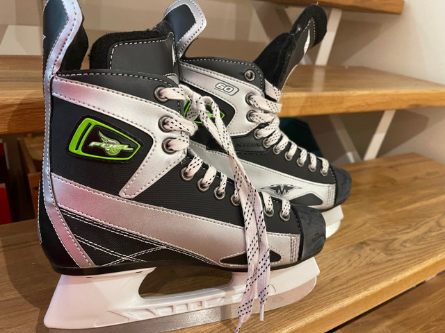 Mission skates in Skates & Blades in London