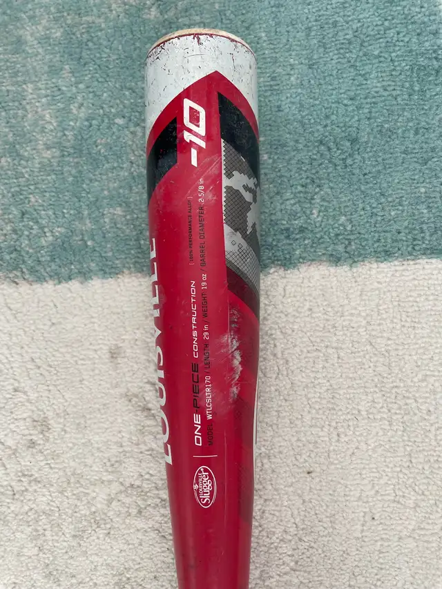 Louisville Slugger Triton baseball bat 29” drop 10 in Baseball & Softball in Oakville / Halton Region - Image 3