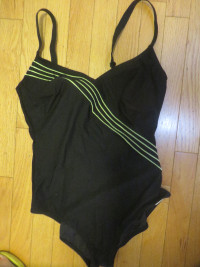 NEW "Charmline" , MEDIUM,  "D" cup swimming suit, $10