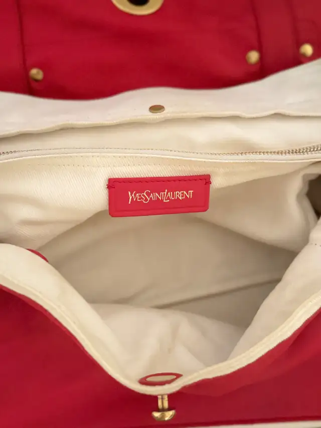 YSL leather Muse bag in Women's - Bags & Wallets in Markham / York Region - Image 4