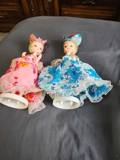 Dolls vintage, View more