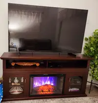 Electric Fireplace TV Stand - Excellent Condition!