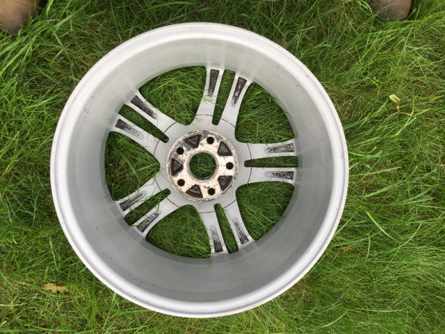 18 inch alloy rims fit VW, Audi, Pirelli P7 245 40 18 97H tires in Tires & Rims in Saint John - Image 2