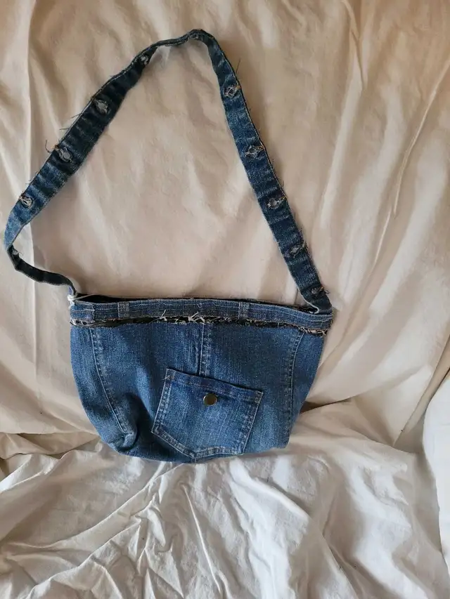 Denim Purse in Women's - Bags & Wallets in Sudbury - Image 3